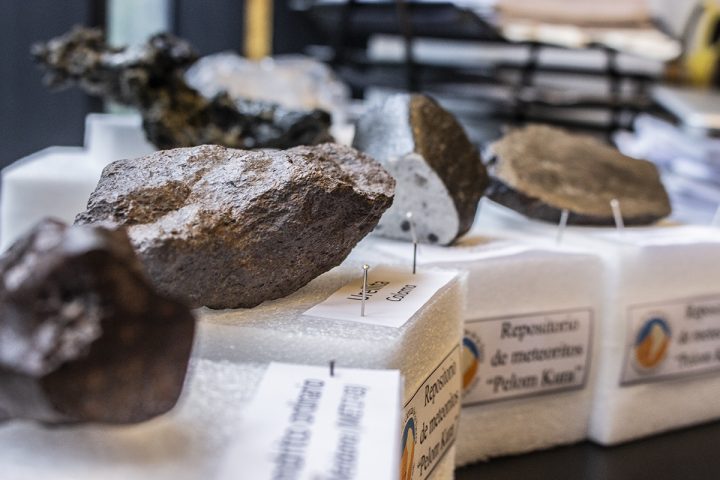Pelom kura, el primer catálogo de meteoritos chileno