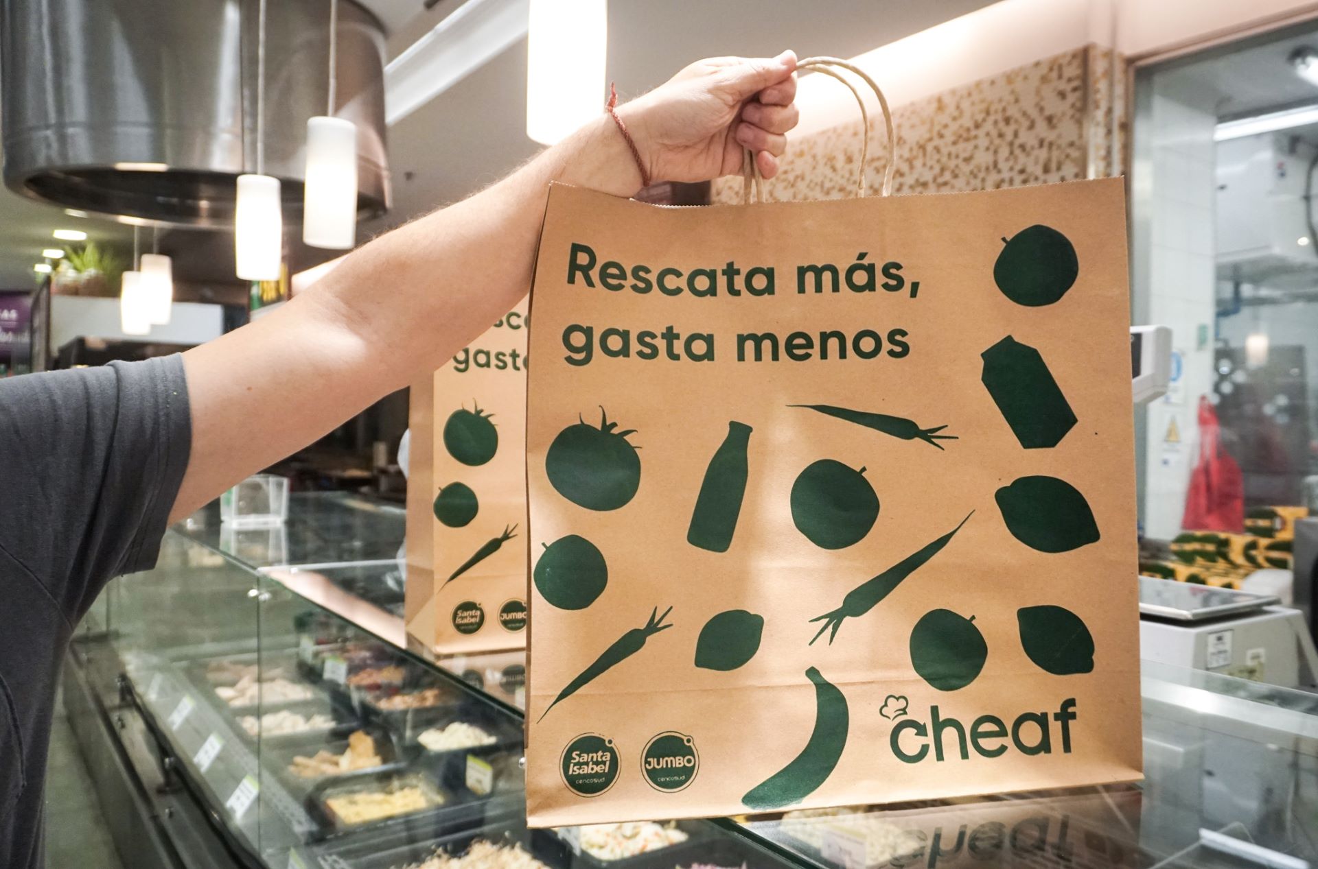 Startup mexicana aterrizó en Chile para rescatar alimentos