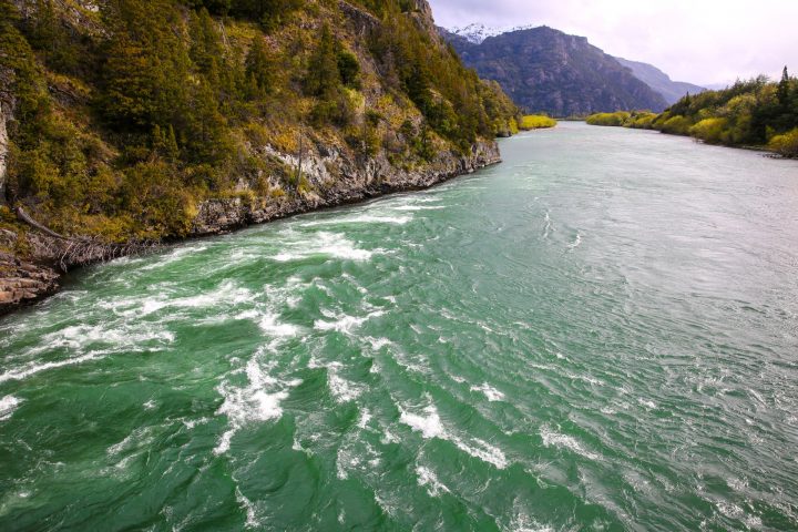 Gobierno introduce decretos que protegen ríos en la Patagonia