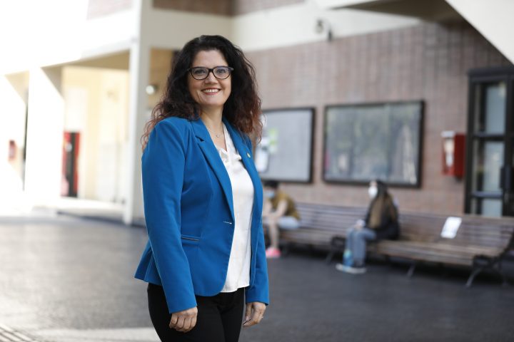 Loreto Valenzuela: La primera mujer decana de Ingeniería UC