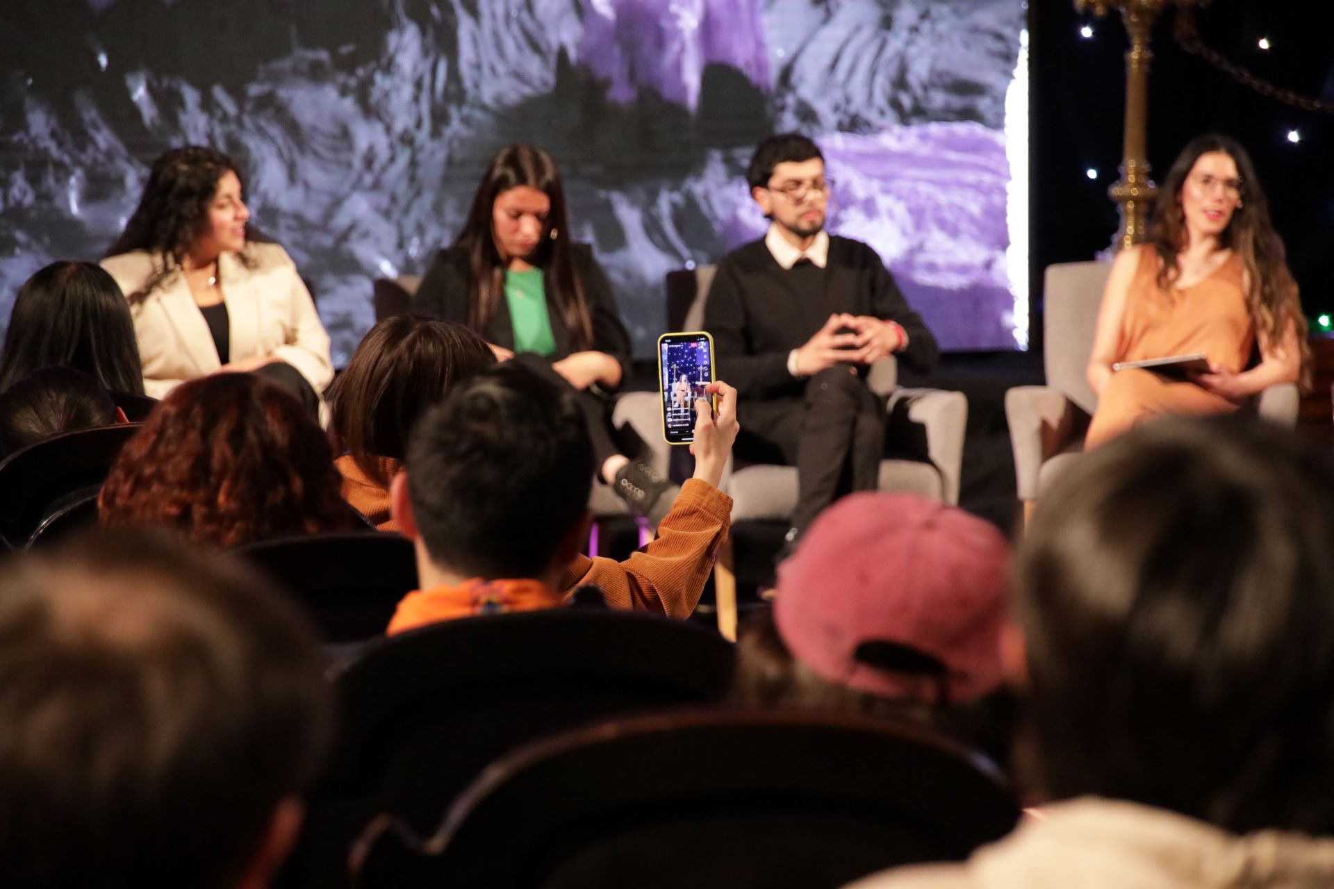 Congreso Jóvenes Futuro vuelve con charlas interactivas y realidad aumentada