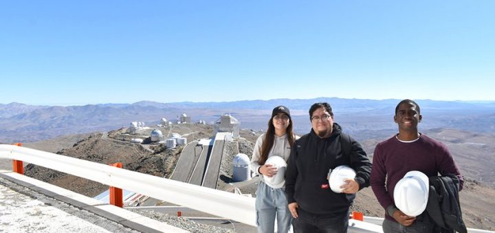 Futuros astrónomos buscan exoplanetas desde el Observatorio La Silla