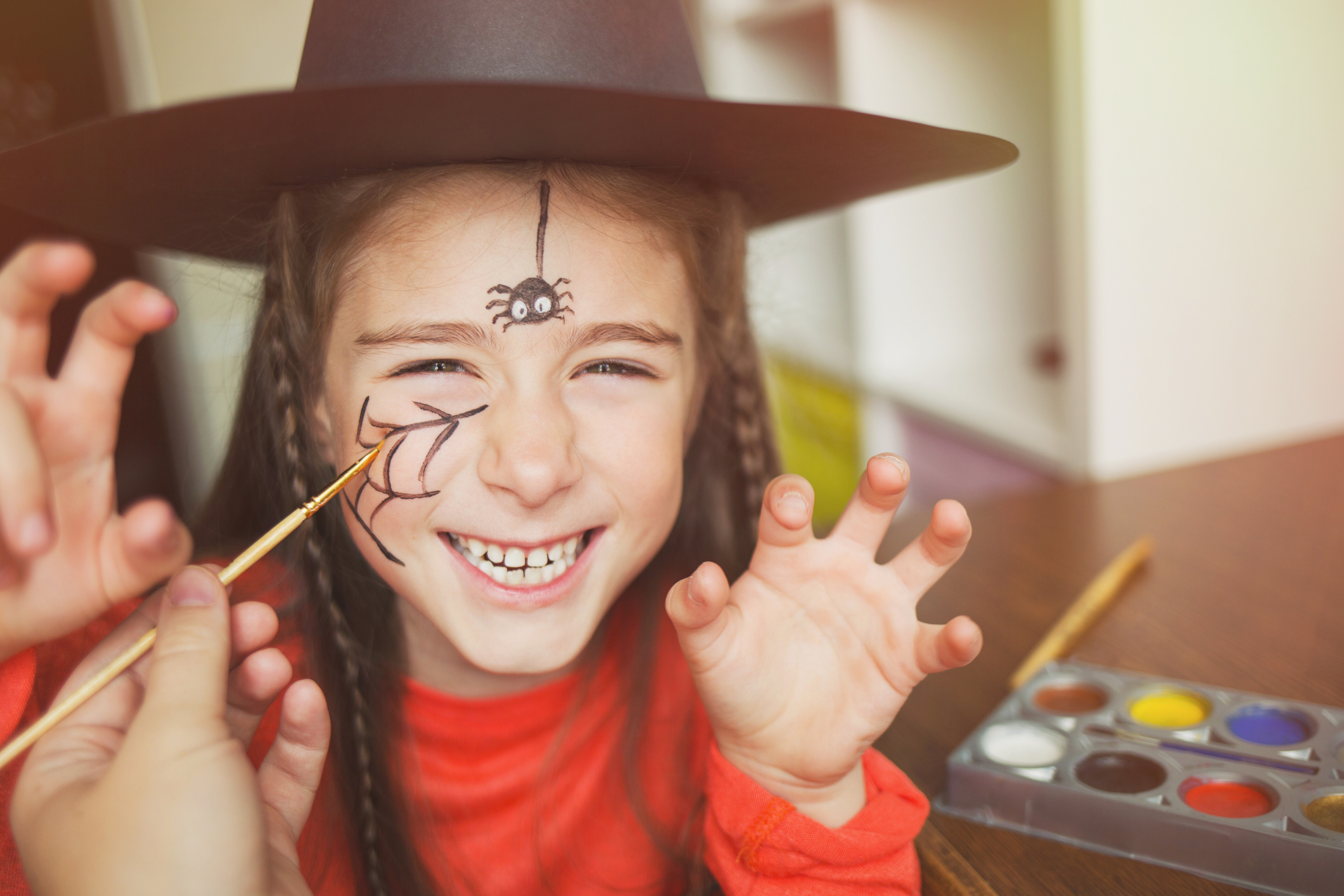 Consejos para un uso seguro de maquillaje infantil en Halloween