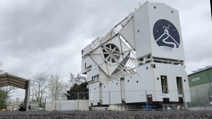 Telescopio submilimétrico Fred Young comenzó su viaje para instalarse en el norte de Chile