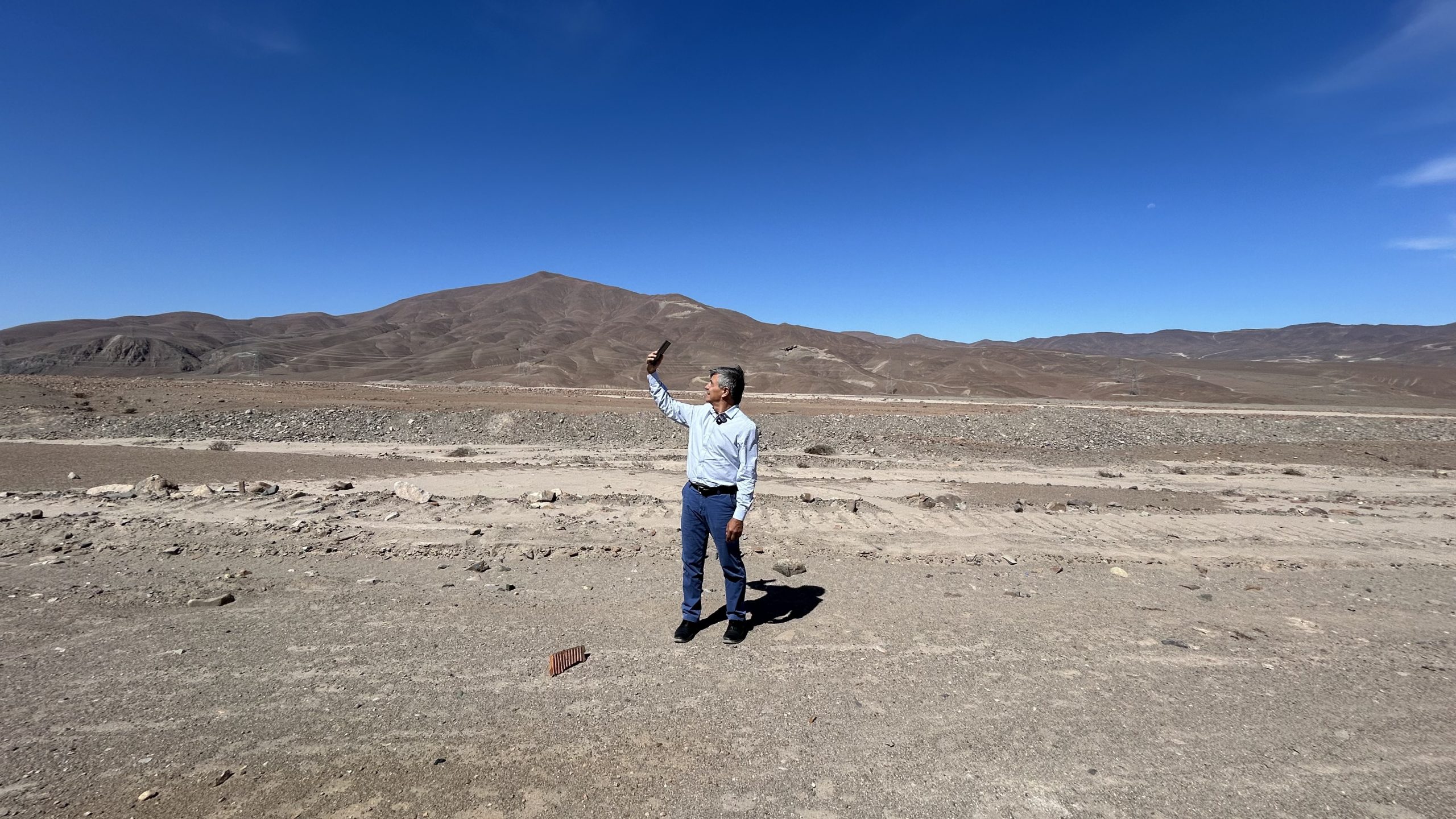 Atacama fue el escenario de exitosa prueba técnica de mensajería SMS satelital